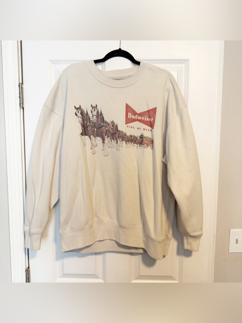 Abercrombie & fitch soft A&F collection Budweiser Sunday crew - Picture 3 of 6